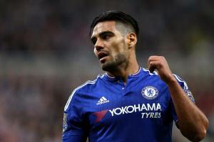 Chelsea xem xét tống khứ “sao xịt” Falcao