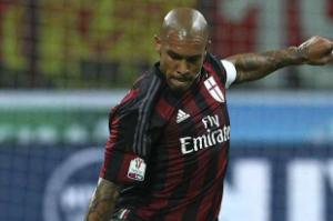 “Đồ tể” của Milan lỡ đại chiến với Juventus vì chấn thương