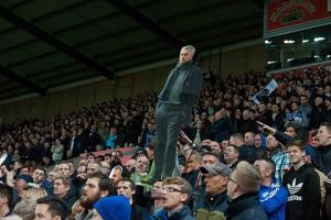 Bại trận tại Britannia, Jose Mourinho nhận thêm cả tá kỷ lục buồn