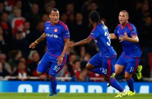 Chuốc nhục cho Arsenal, tiền vệ Olympiakos vẫn được Wenger để ý