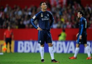 Vấn đề của Real Madrid: Ronaldo và Bale nên bớt… ích kỷ