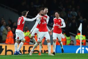 Trước vòng 18 Premier League: Arsenal lên đỉnh, Van Gaal mất việc?