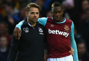 M.U nhận tin cực vui trước trận chiến với West Ham