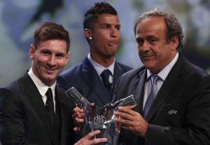 Người cũ Real khen Messi hoàn hảo hơn Ronaldo