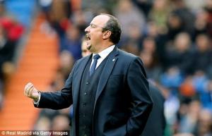 Bị Valencia cầm hòa, Benitez vẫn khen Real... đá hay