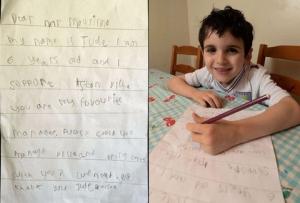 Fan nhí dễ thương viết thư cầu xin Mourinho chuyển sang dẫn dắt... Aston Villa