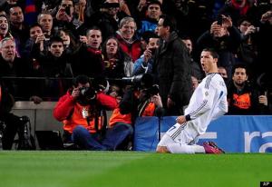 Sân Nou Camp có thể bị đóng cửa vì để culé chế nhạo Ronaldo