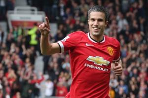 Van Persie tiếp tục báo tin buồn cho Man Utd