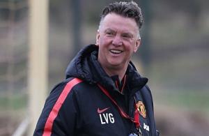HLV Van Gaal sốc nặng vì tỷ lệ CĐV ủng hộ cao chót vót