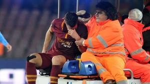 SỐC: Mục tiêu hàng đầu của Man Utd có nguy cơ sớm giải nghệ!