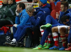 Arsene Wenger sụp đổ hoàn toàn sau thất bại kinh hoàng trước Monaco