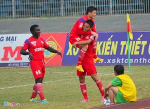 Các đội V.League gấp rút rèn quân sau Tết