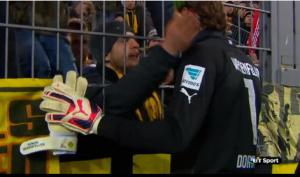 Dortmund chìm sâu vào khủng hoảng, cầu thủ xin lỗi CĐV