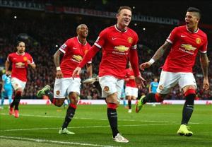 Được người cũ tặng quà, Quỷ đỏ may mắn vượt qua Mèo đen