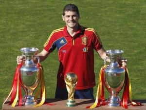 Pedro “Iker Casillas là thủ môn tốt nhất của ĐT Tây Ban Nha”