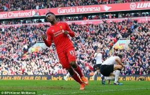 Liverpool thua M.U vì dứt điểm kém?