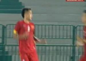 Siêu phẩm volley đỉnh cao của Hữu Dũng