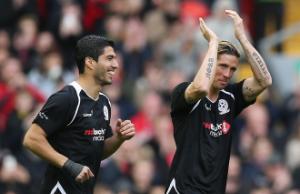 Torres và Suarez xúc động trong ngày trở lại Anfield