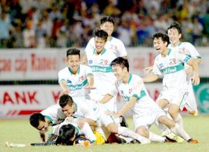 Tổng quan vòng 9 V-League 2015: Ngày của các đội khách