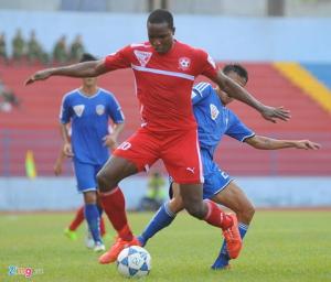 Siêu phẩm sút xa của Hồng Duy (HA.GL)