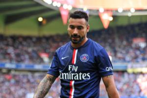 Arsenal đại chiến với Barca vì sát thủ của PSG