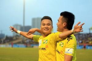 Sông Lam Nghệ An: trung vệ săn bàn- anh là ai?