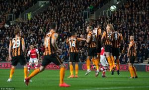 Cuộc đua trụ hạng tại Premier League: Tử thần gọi tên ai?