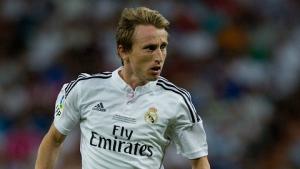 Real dưới thời Benitez: Thành bại tại Modric