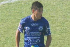 SỐC: Một cầu thủ trẻ Argentina chết sau pha va chạm mạnh trên sân cỏ