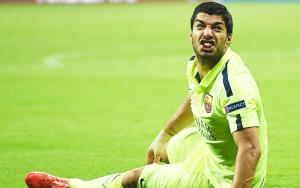 Suarez dính chấn thương: Tam tấu MSN trước nguy cơ tan rã