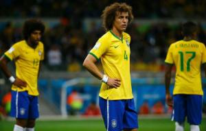Hậu vệ Brazil & tương lai ảm đạm ở trời Âu