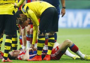 Robben chấn thương: Giải pháp nào cho hàng công của Bayern?