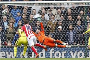 Sát thủ Harry Kane tịt ngòi, Spurs bị Stoke City vùi dập trên sân Britannia