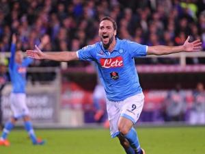 MU muốn có Higuain, hãy chồng đủ 100 triệu euro