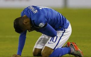 Huyền thoại Brazil chỉ trích Neymar vì tấm thẻ đỏ ngu ngốc