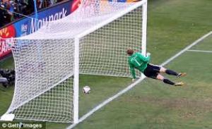 10 bàn thắng bị từ chối kinh điển nhất mọi thời đại