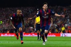 Những bàn thắng khó tin nhất trong mùa giải 2014-2015