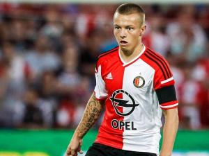 Southampton tìm ra người thay thế Schneiderlin, M.U mừng thầm