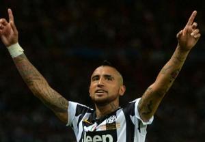CỰC HOT: Siêu tiền vệ Arturo Vidal đã đạt được thỏa thuận gia nhập Bayern Munich