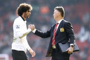 Đã đến lúc Marouane Fellaini nên rời M.U