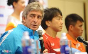 HLV Pellegrini phải lòng phong cảnh Hồ Gươm