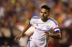 Jose Mourinho tài ba cần phải làm gì để hồi sinh sát thủ Radamel Falcao