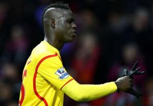 Hôm nay, Balotelli kiểm tra y tế ở AC Milan