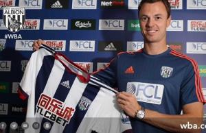 CHÍNH THỨC: M.U chia tay trung vệ xuất sắc nhất nước Anh