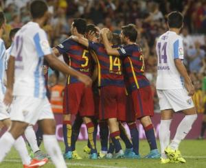 Thiên tài Messi mất duyên, Barca nhọc nhằn đả bại Malaga nhờ người hùng Vermaelen