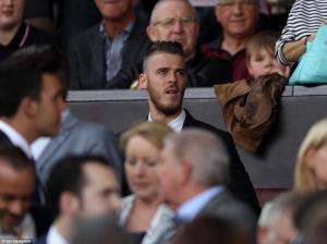 Van Gaal đe dọa: "De Gea đừng mơ rời khỏi M.U dễ dàng"