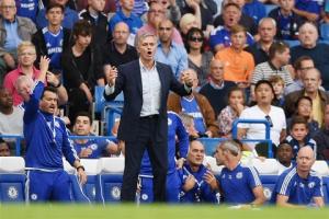 HLV Mourinho sau trận Everton 3-1 Chelsea: Không chịu thay đổi, tất bị thay thế