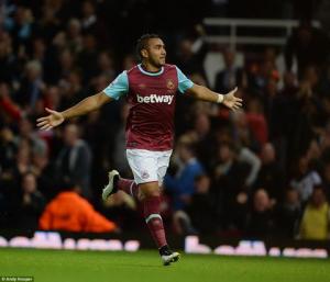 M.U và Real Madrid nhận đòn đau từ vụ Dimitri Payet