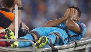 Nainggolan xin lỗi Rafinha sau pha vào bóng mang tính triệt hạ