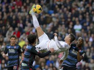 Real Madrid vs Granada (21h 19/9): Ai cản nổi Ronaldo?